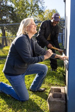 Members of the Rotary Club of La Porte, Texas, USA, perform household repairs. Through the HOME Team project, club members provide home repairs and improvements for people in the area who are over age 60 or have disabilities. 13 November 2021.